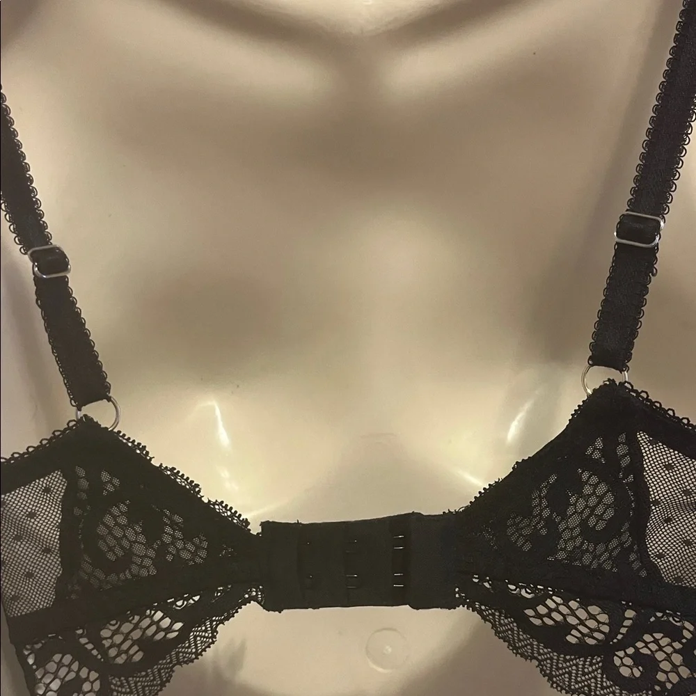 Blush Black Lace Bralette - Picture 4 of 8